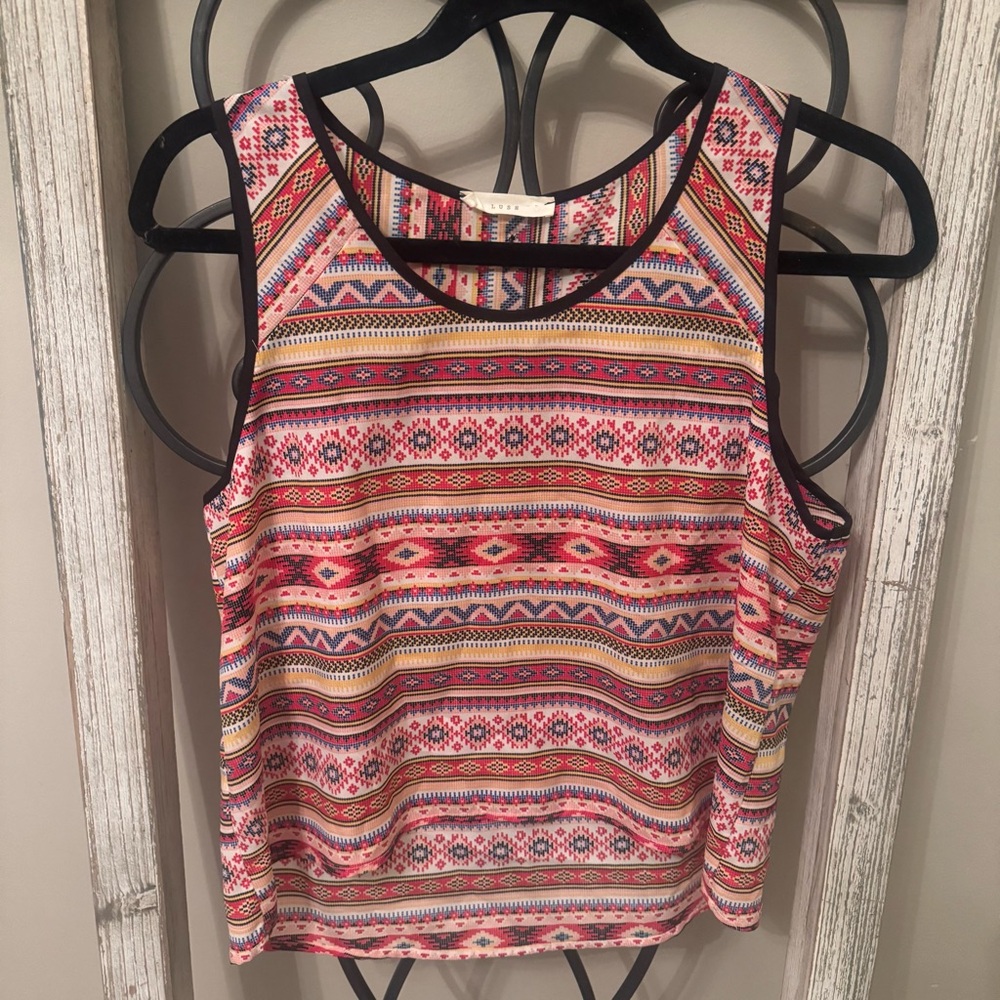 Lush Hi Low‎ Red Pink Multicolored Patterned Sleeveless Tank Top Size Medium